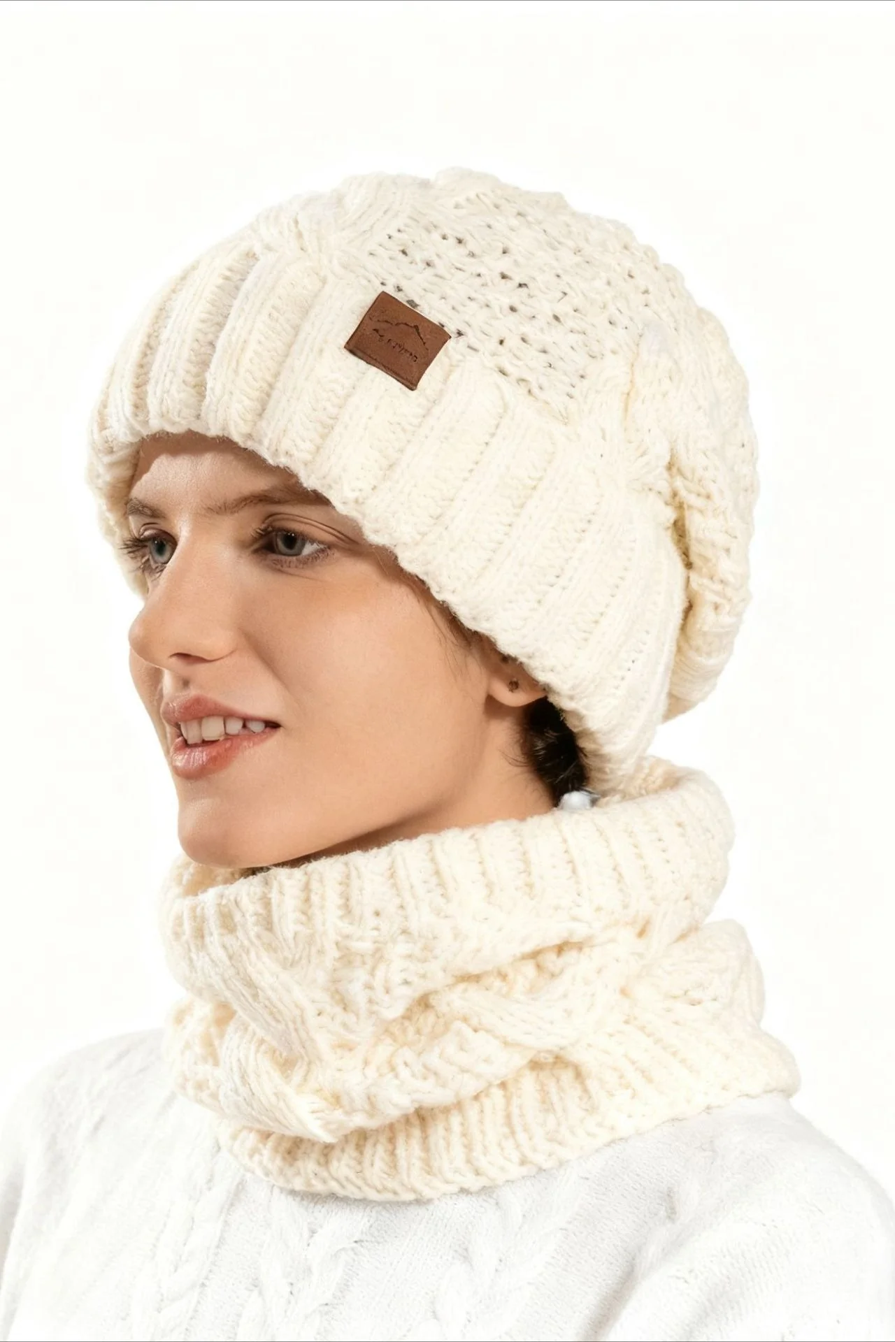 2-Piece Knit Hat And Scarf Set - Image 3