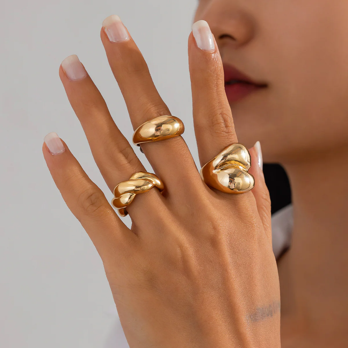 3-Piece Polished Liquid Metal Textured Band Ring Set