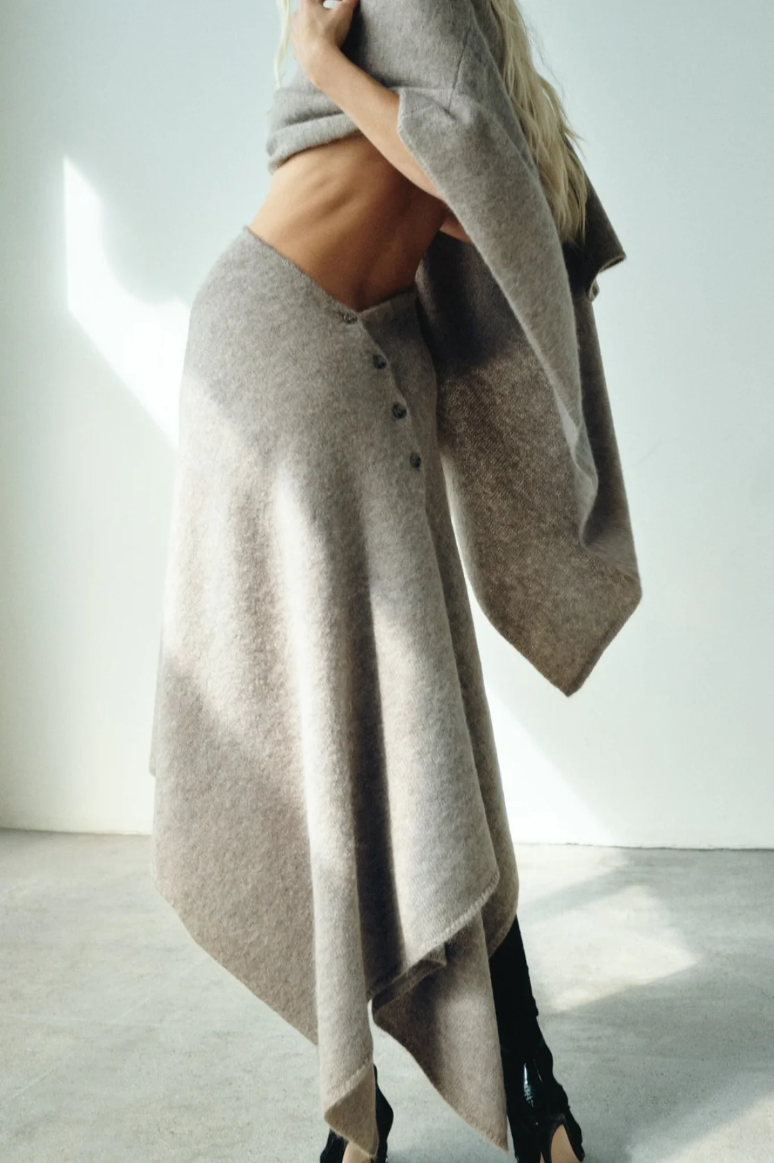 Asymmetric Ribbed Knit Crop Top Matching Skirt Set - Image 4
