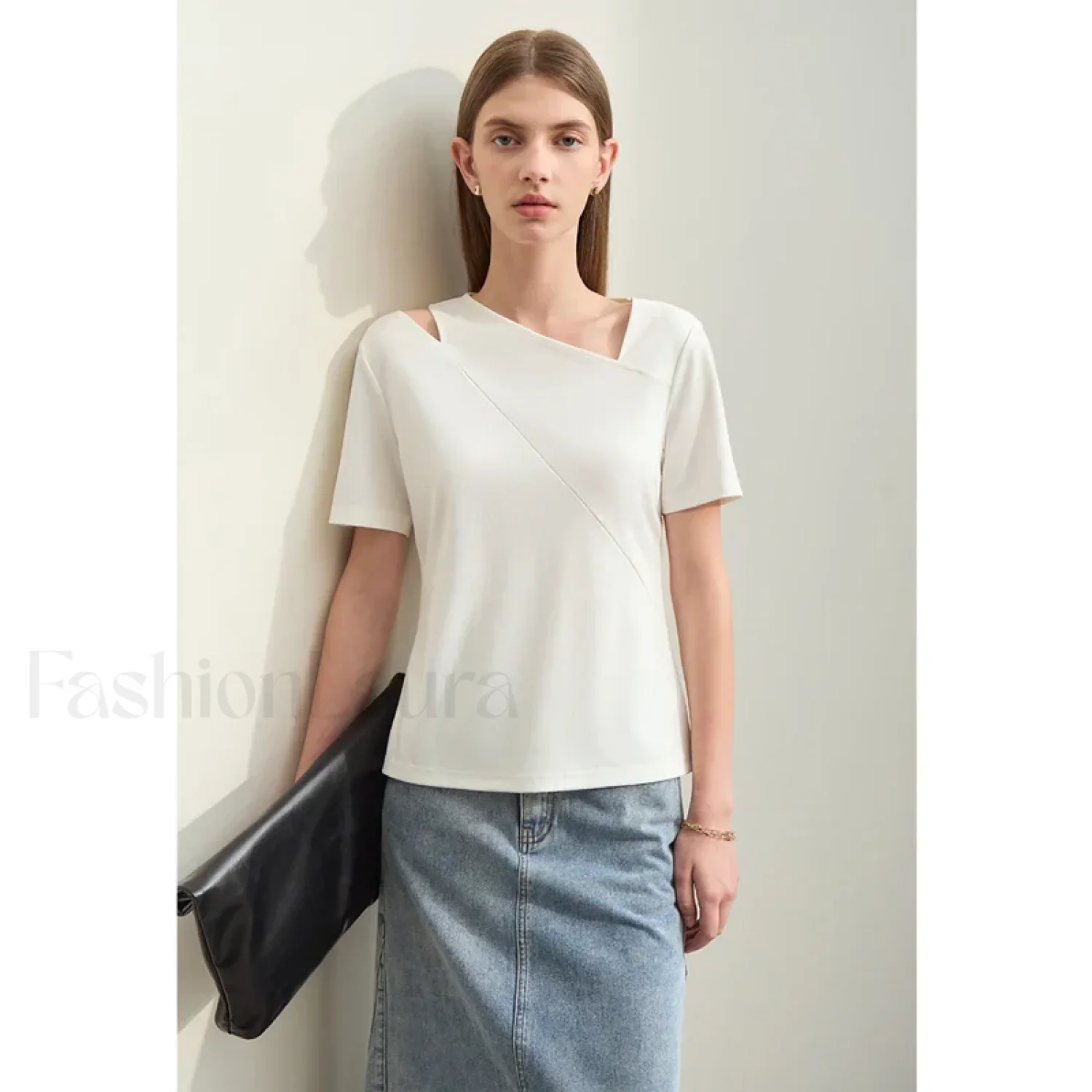 Asymmetric V-Neck Stretch T-Shirt - Image 5