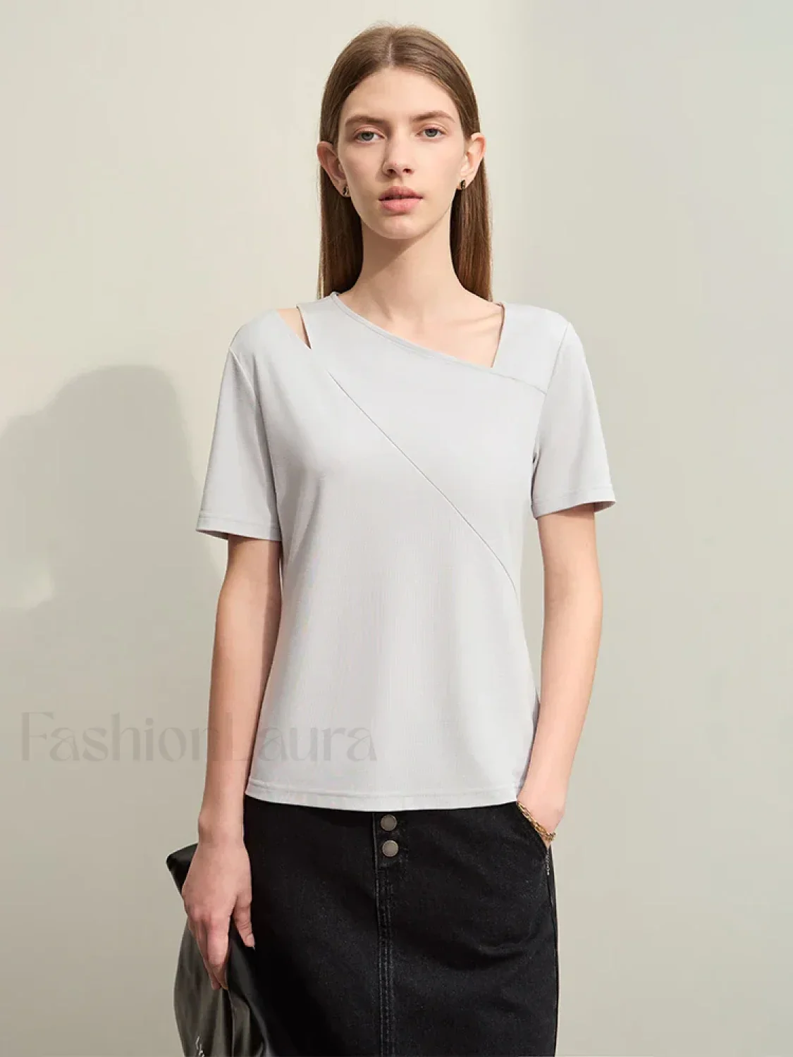 Asymmetric V-Neck Stretch T-Shirt - Image 7