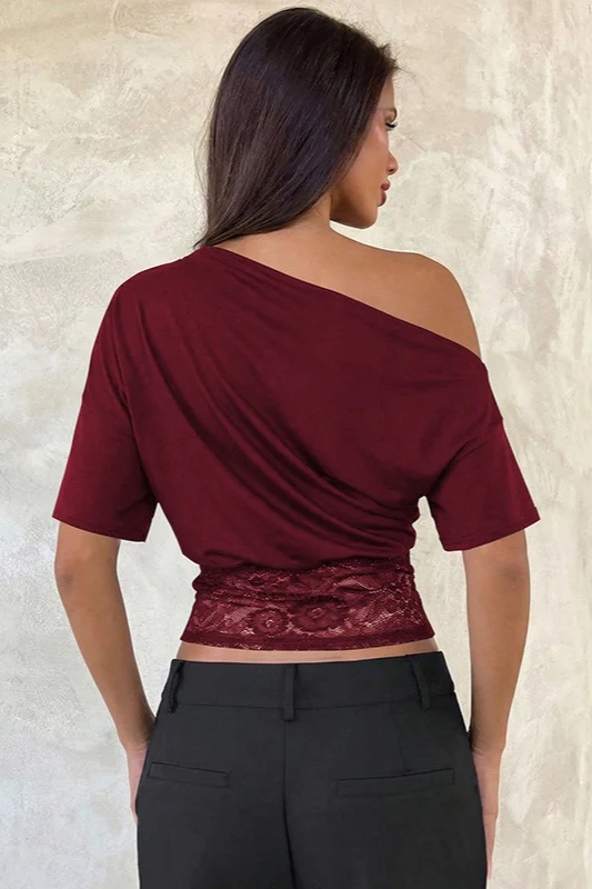 Asymmetrical Shoulder Lace Patchwork Cropped Tee - Image 5