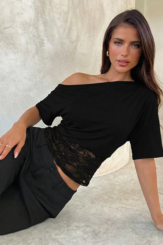 Asymmetrical Shoulder Lace Patchwork Cropped Tee - Image 7