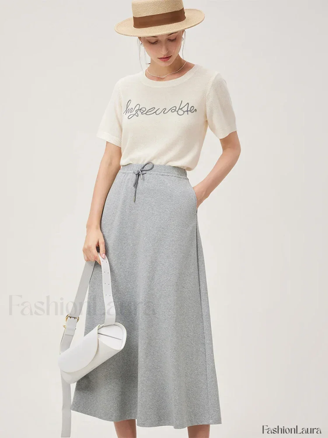 Blue Letter Embroidery Knit T-Shirt - Image 10