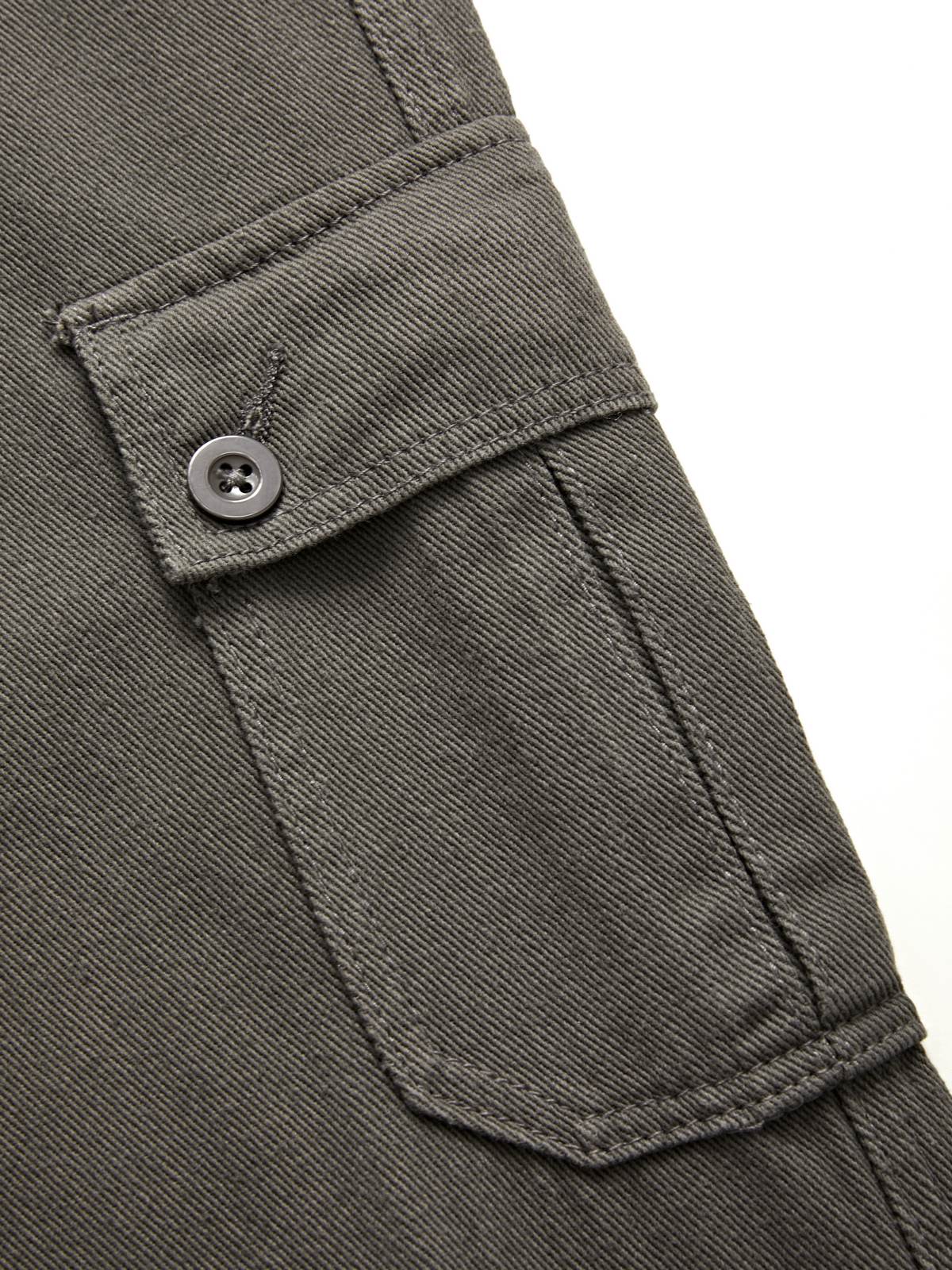 Buttoned Straight Leg Cargo Jeans - Image 30