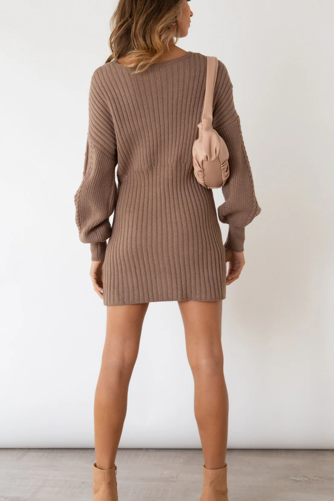 Cable Knit V Neck Bodycon Midi Dress - Image 12