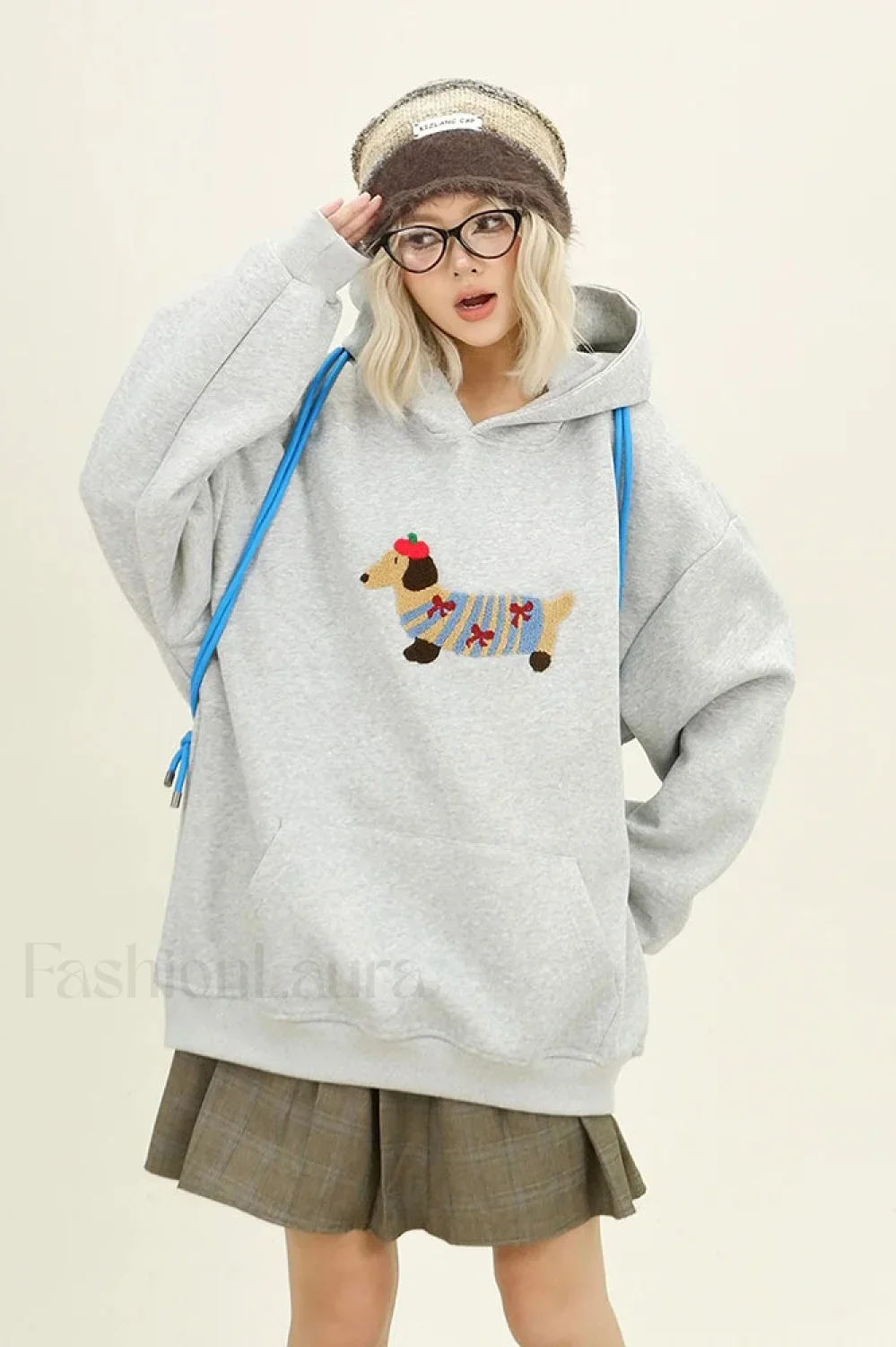 Cartoon Dog Embroidery Hooded Sweatshirt - Image 7