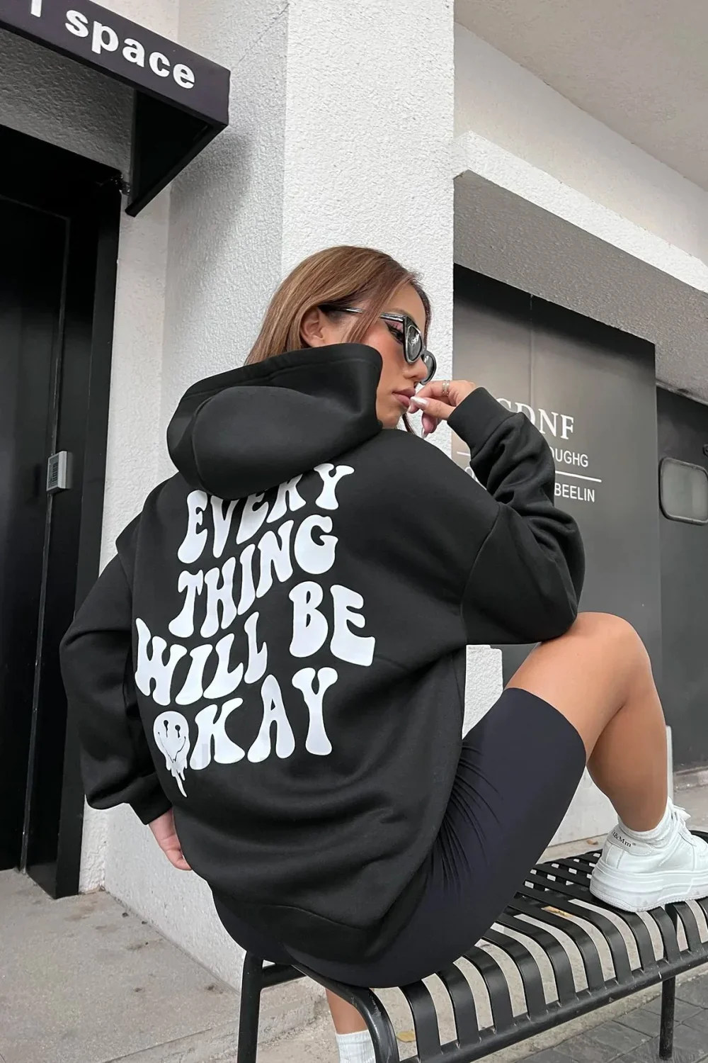 Casual Pocket Hooded Hoodie - Image 5