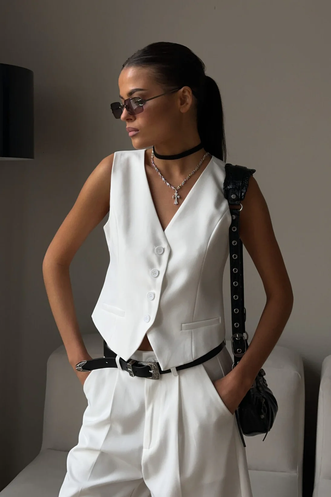 Casual V Neck Single Breasted Two Piece Vest Shorts Set - Image 2