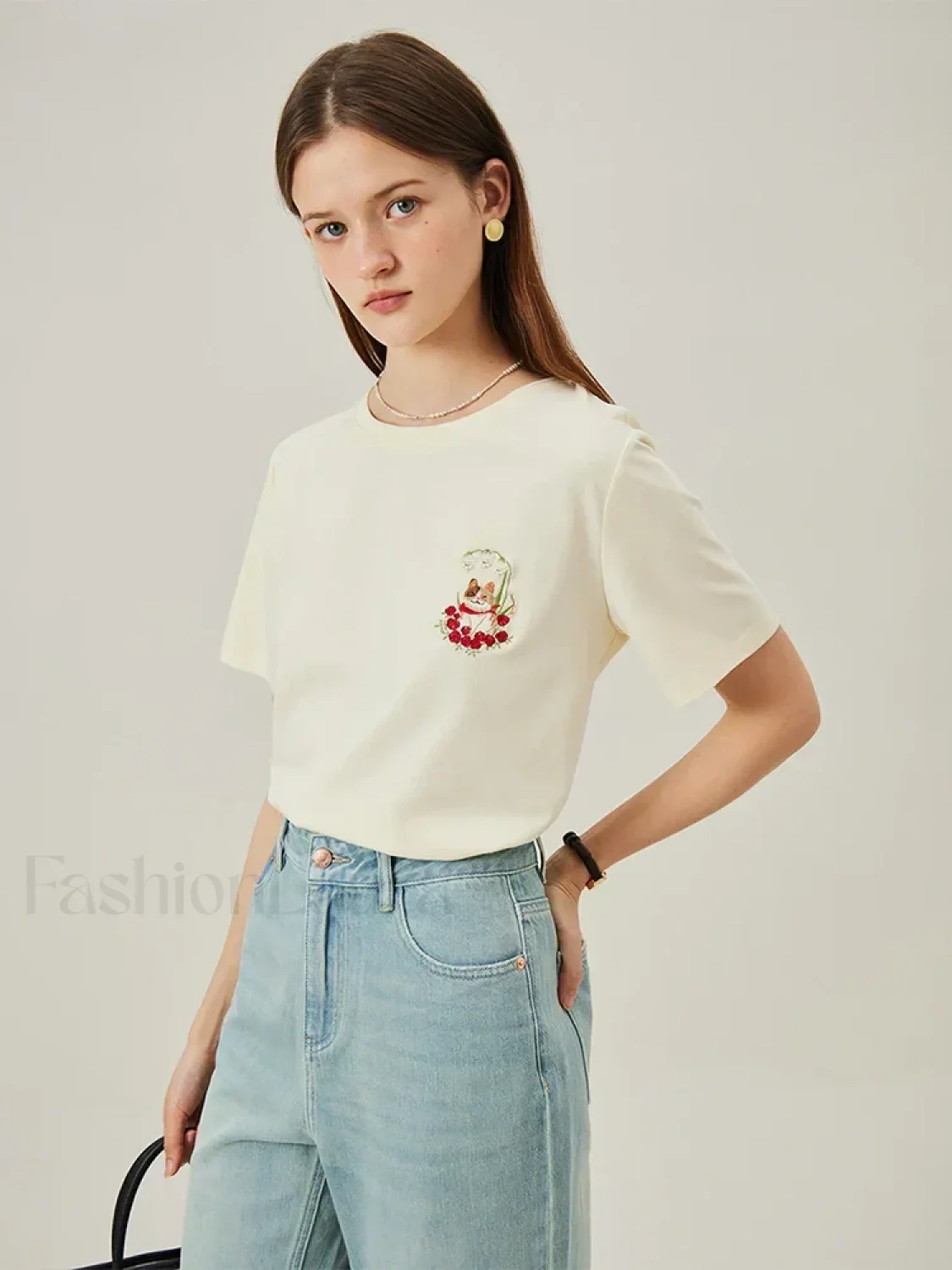 Cat Embroidered Korean Loose T-Shirt - Image 4