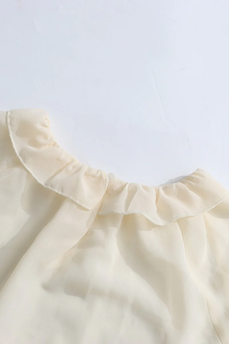 Chiffon Tiered Ruffle Long Sleeve Crop Blouse - Image 3