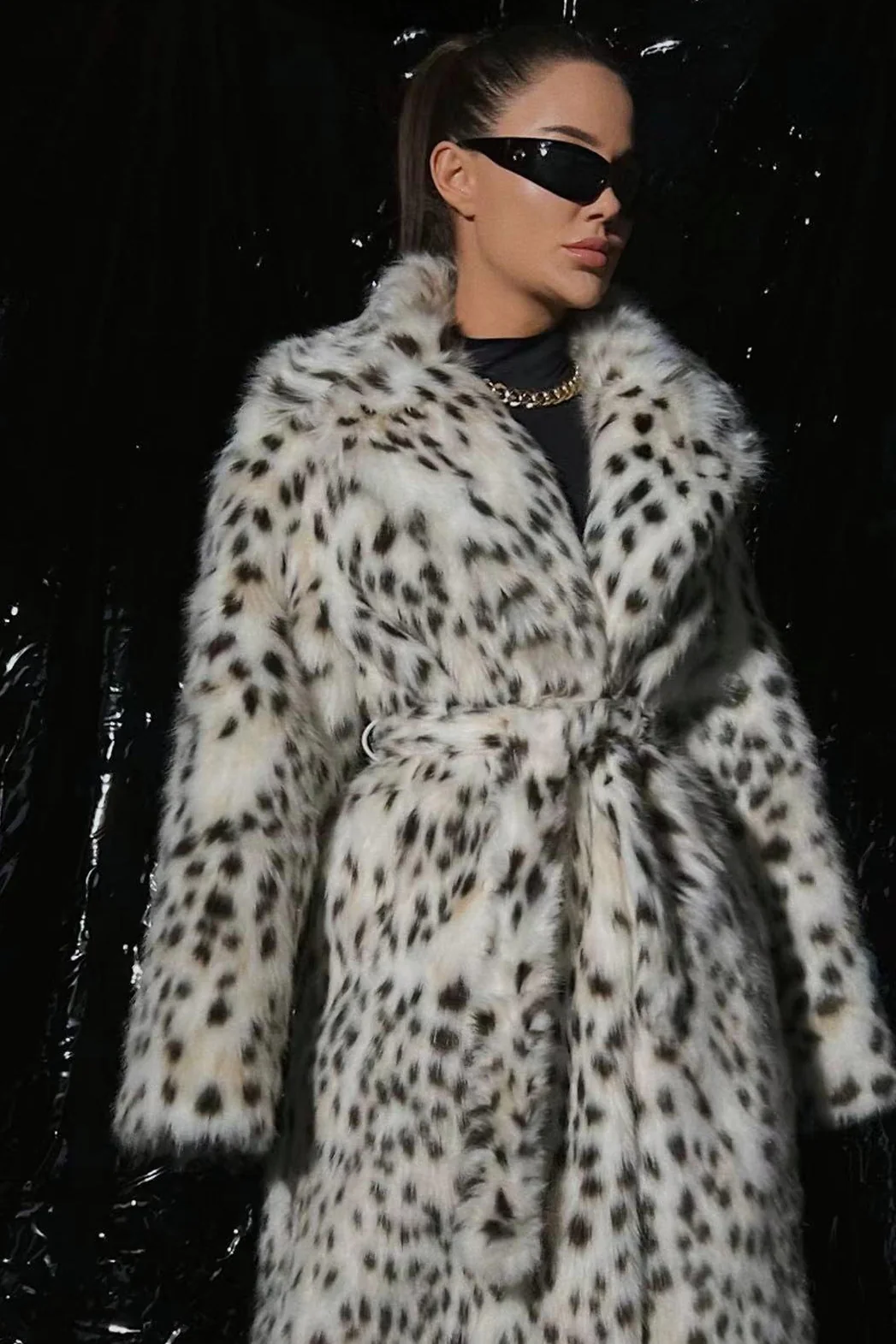 Collar Leopard Plush Overcoat - Image 2