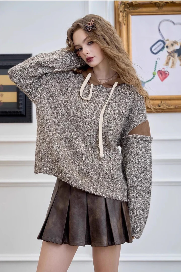 Color Block Hooded Relaxed Sweater - Image 4