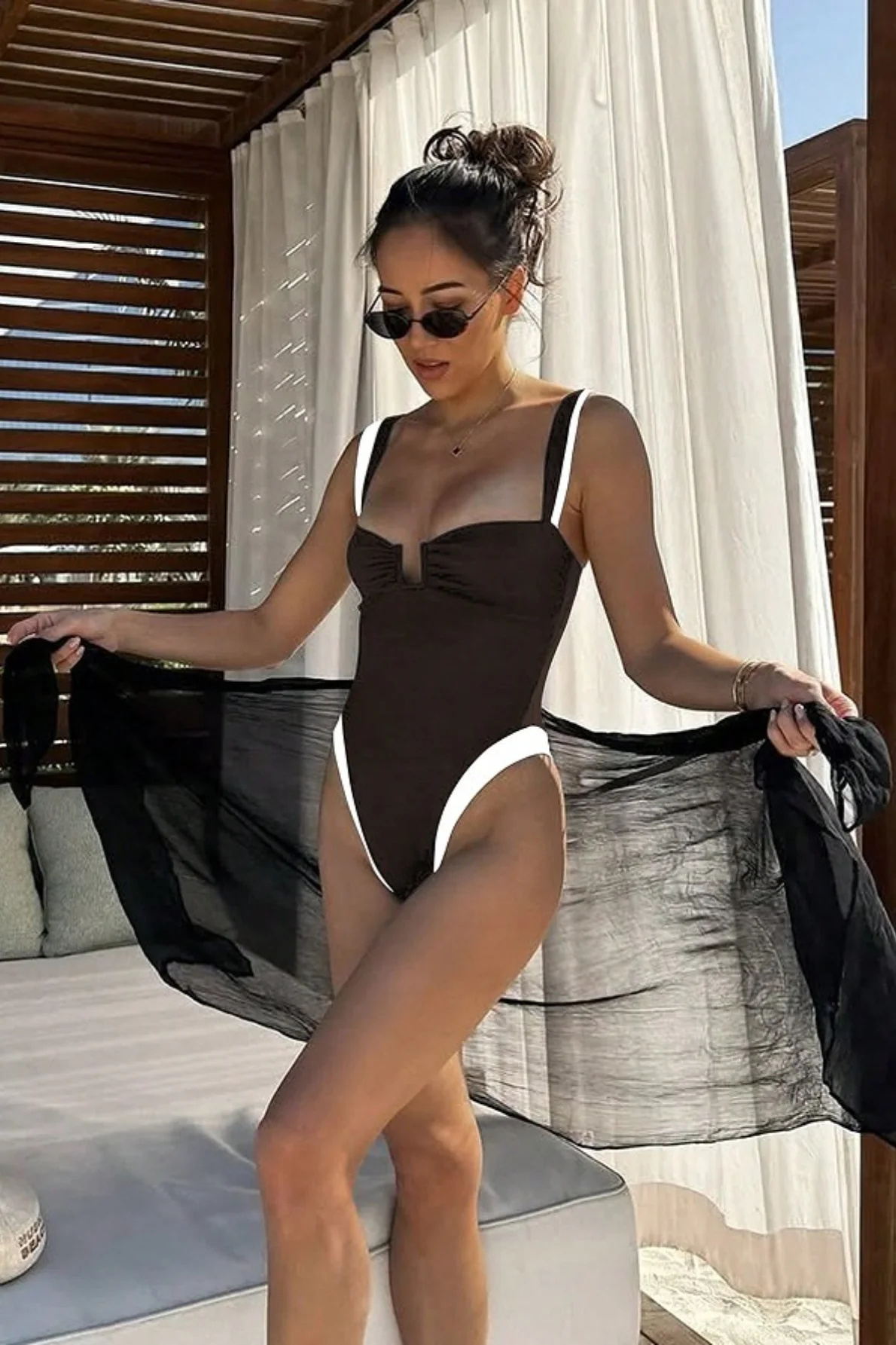 Colorblock U Neck Slim Fit One Piece Swimwear - Image 4