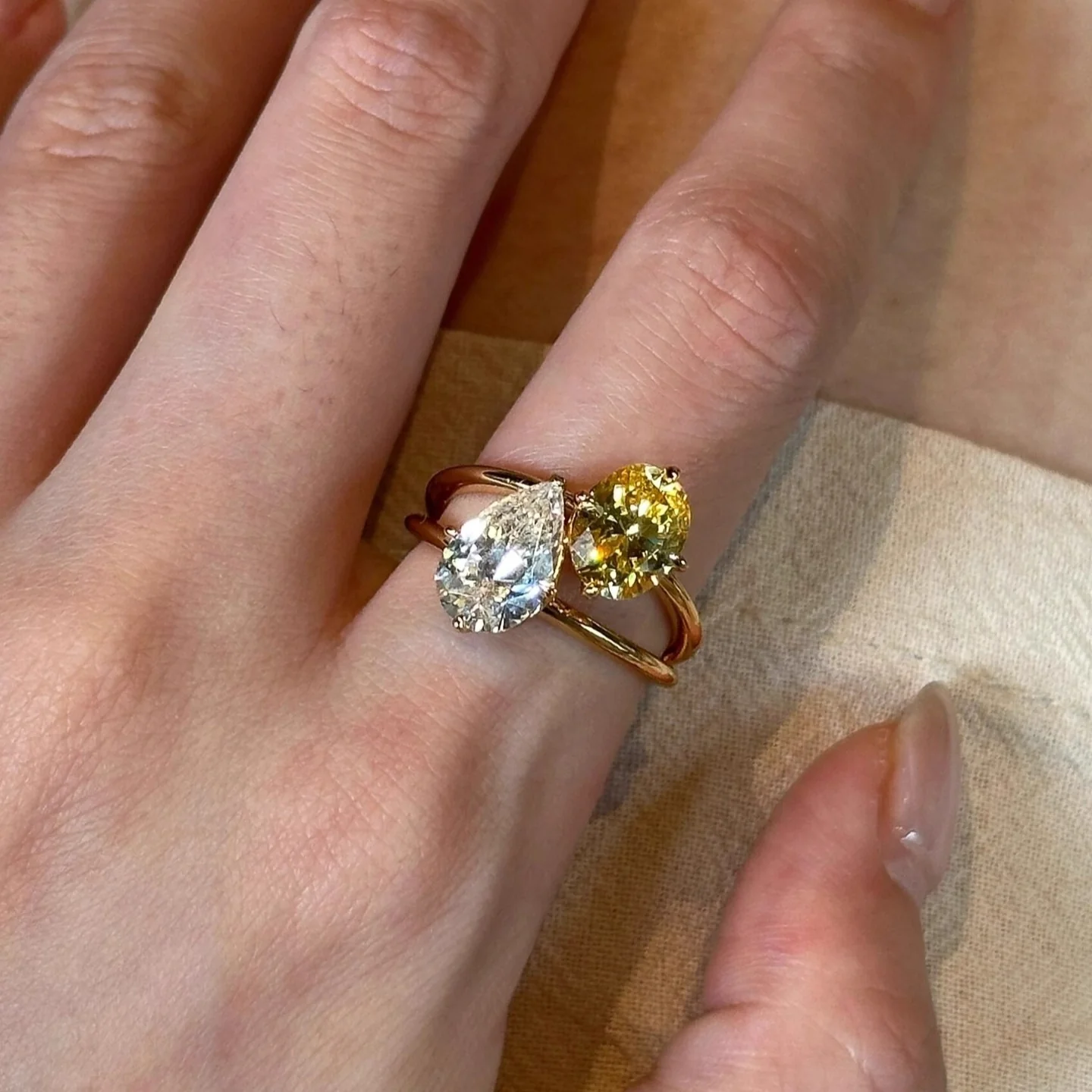 Colorfast Two Tone Diamond Index Ring - Image 3