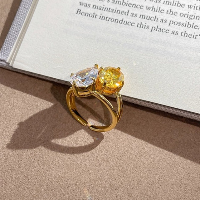 Colorfast Two Tone Diamond Index Ring - Image 6