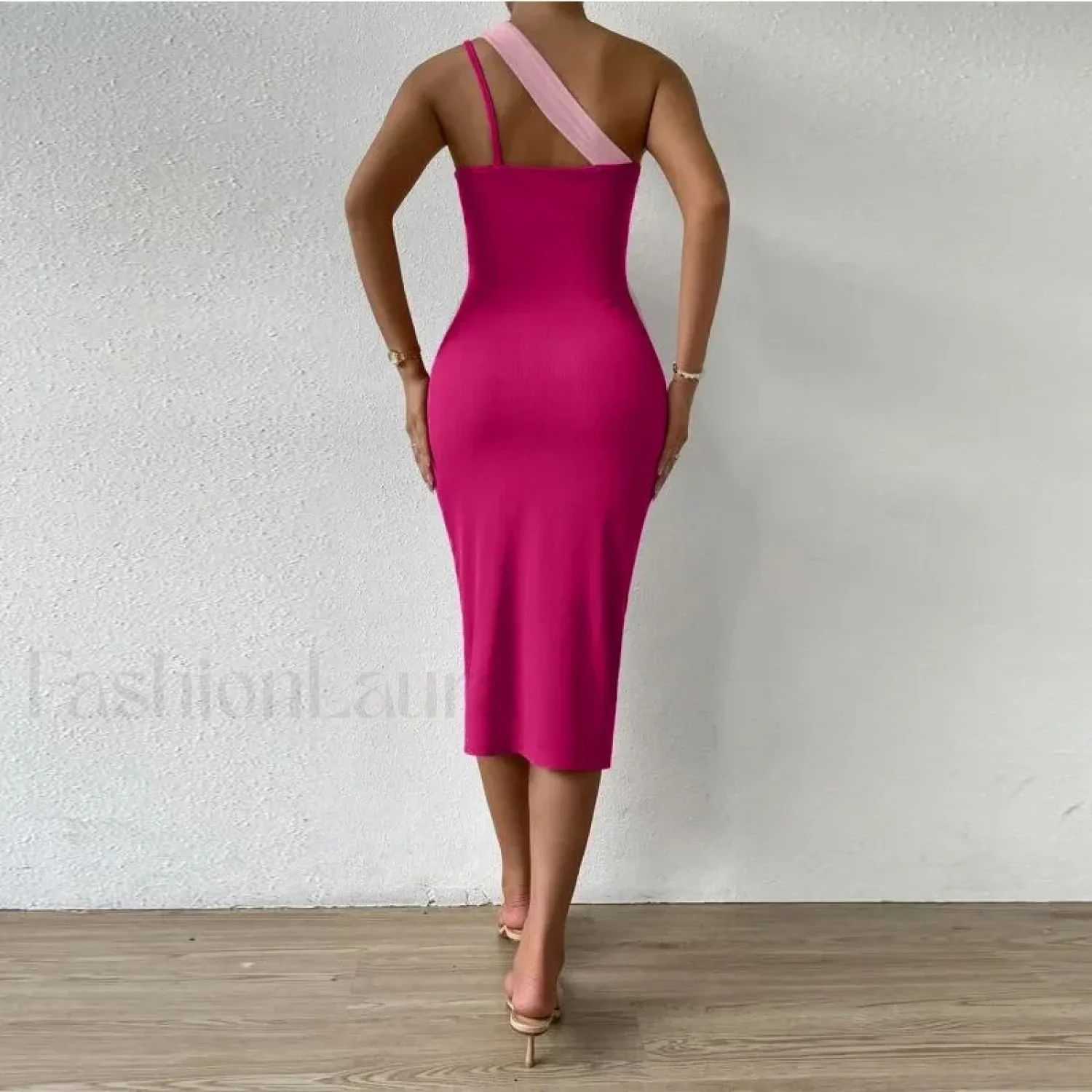 Contrast Cut-Out Hip Midi Dress - Image 7
