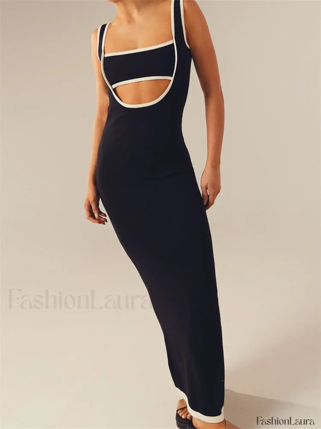 Contrast Hollow Knitted Maxi Dress - Image 12