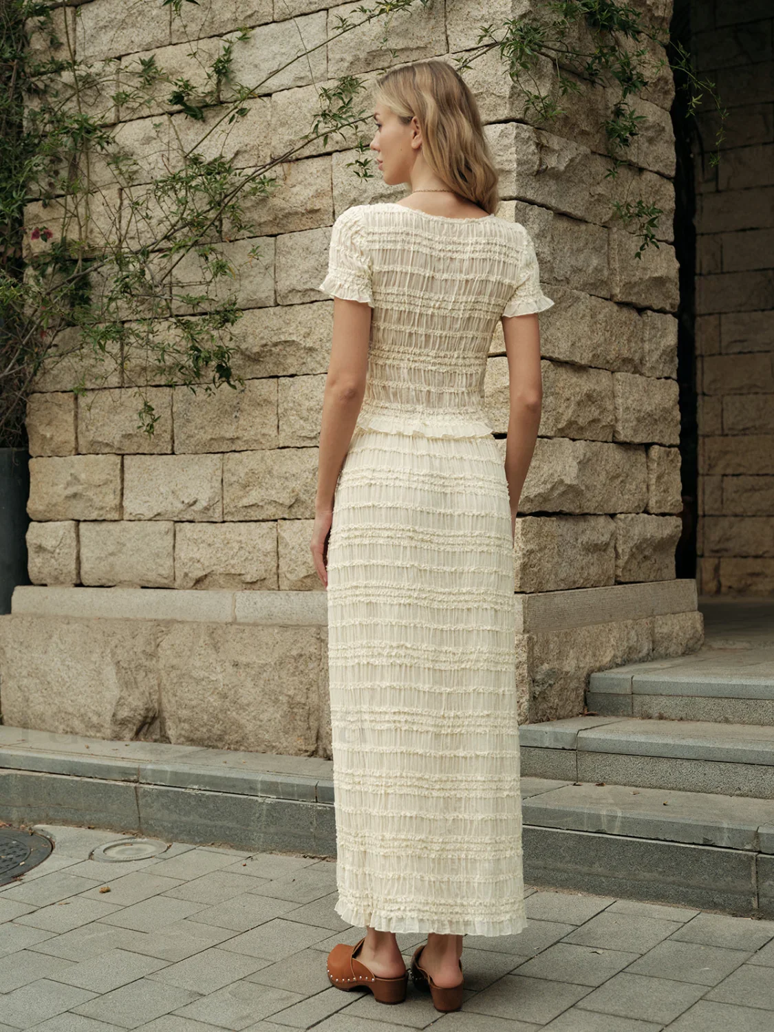 Ruffled Crop Top Skirt Set - Image 7