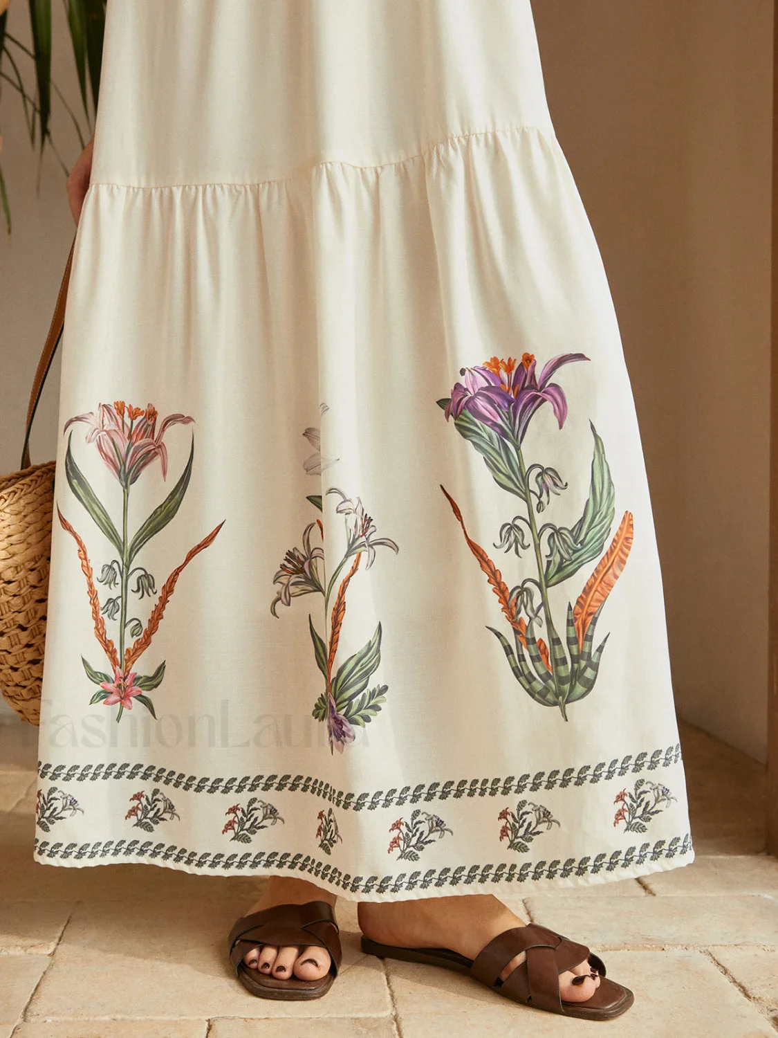 Backless Pleated Floral Dress - Image 9