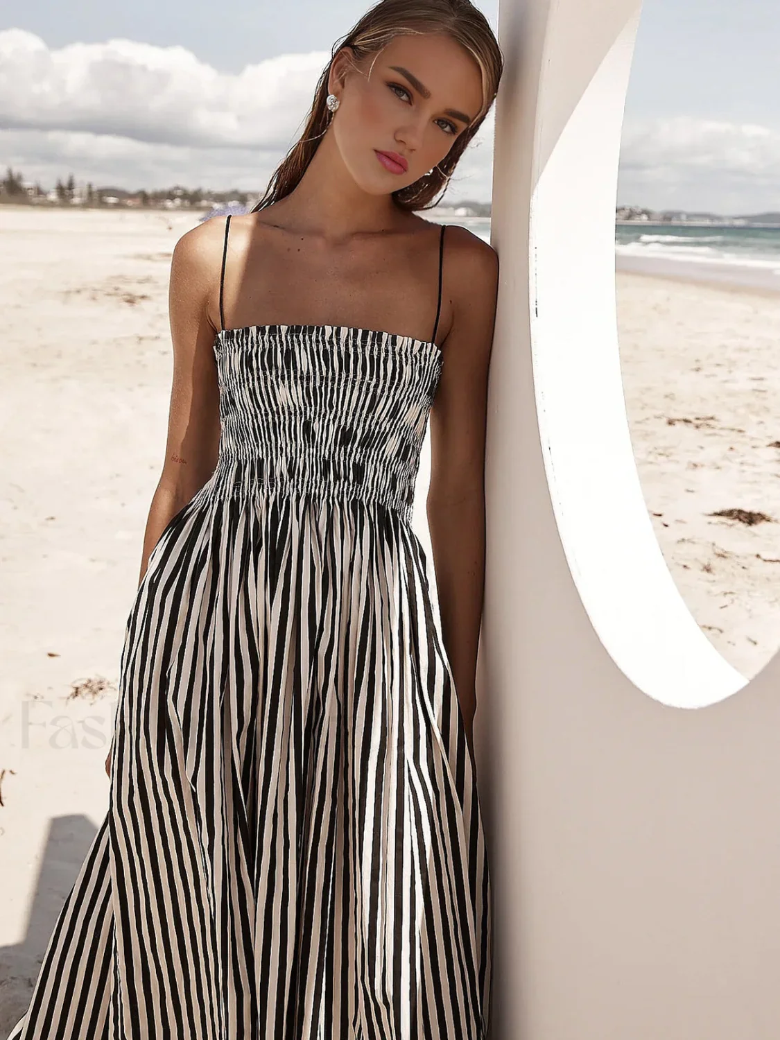 Sleeveless Pinstripe Long Dress - Image 15