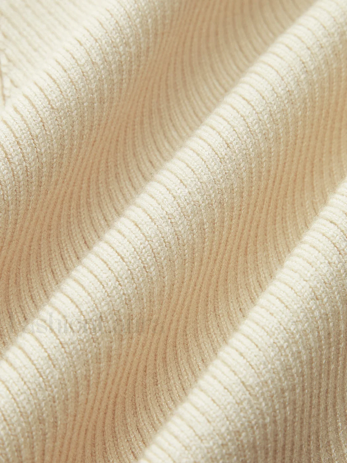 Solid Basic Tank Top - Image 10