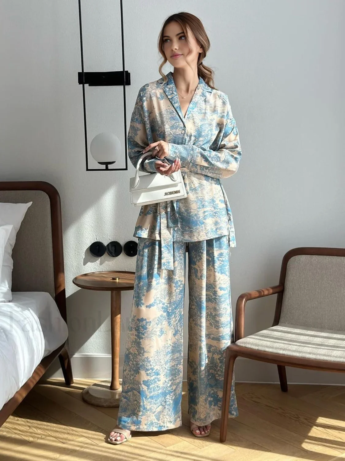 Printed Tie Up Pants Set - Image 4