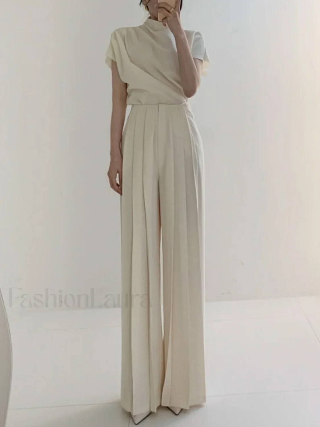 Pleated High Waist Wide Leg Pants - Image 17