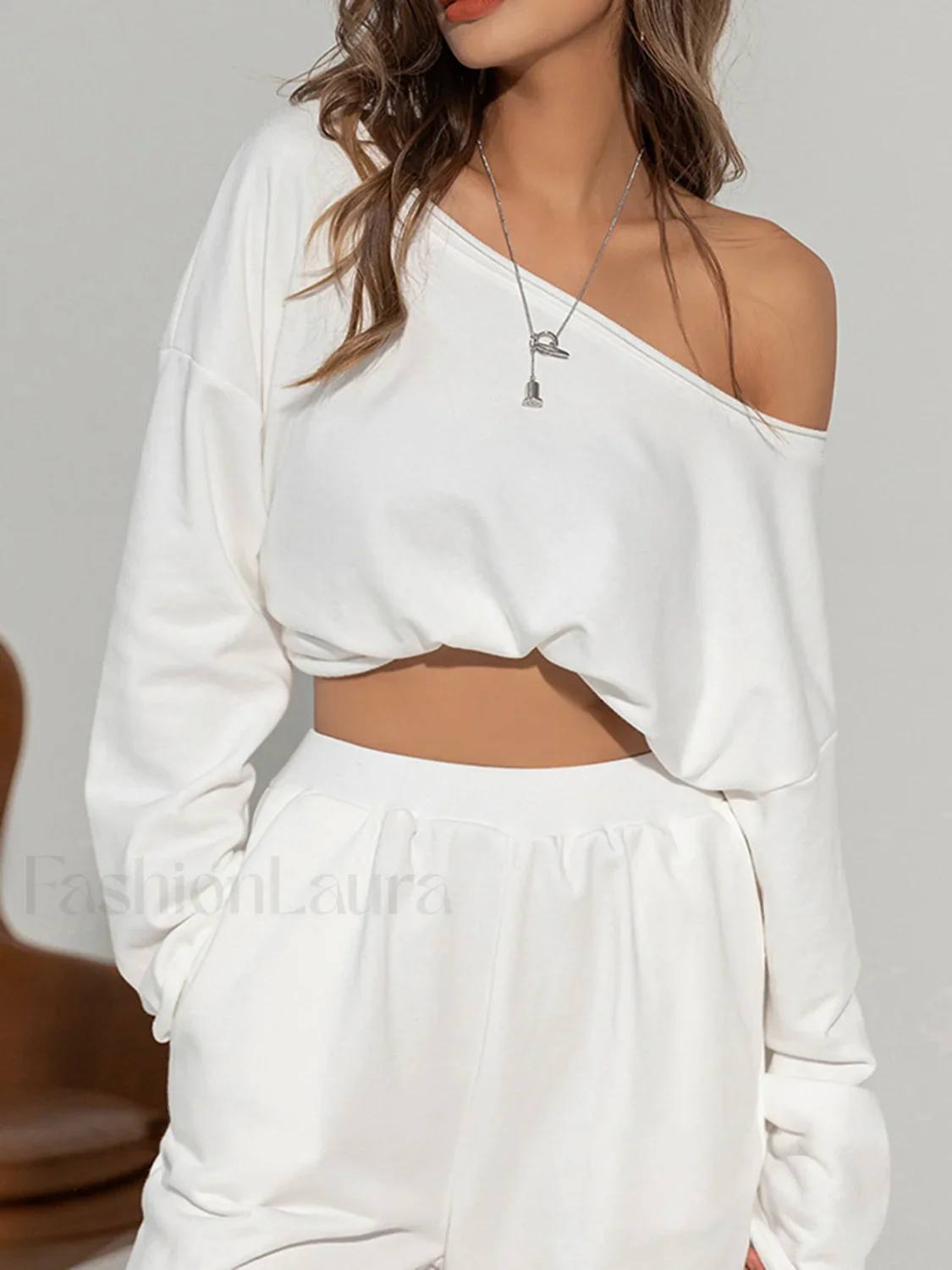 Asymmetrical Off Shoulder Solid Sweatshirt - Image 2