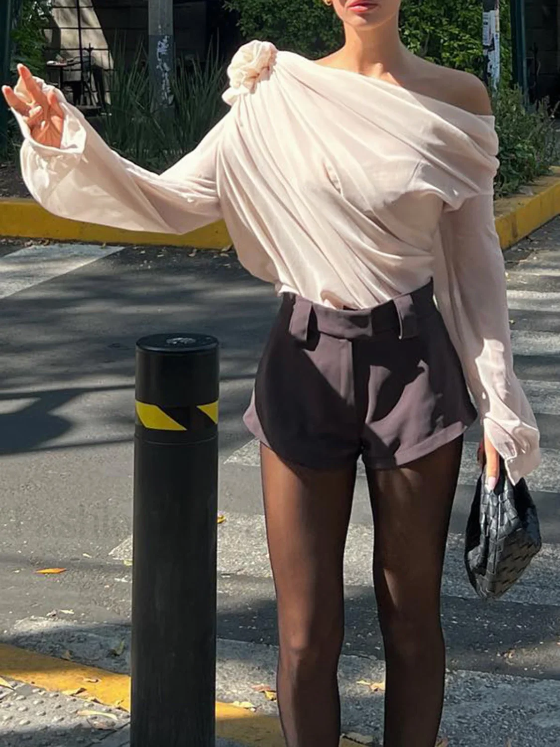 Chiffon Semi-sheer One Shoulder Asymmetrical Blouse - Image 16
