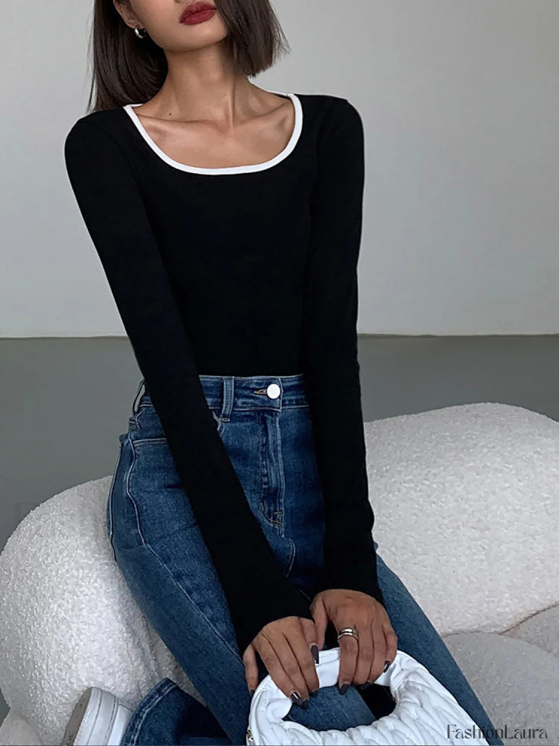 Sliver Lining Contrast Neckline Long Sleeve Top - Image 20
