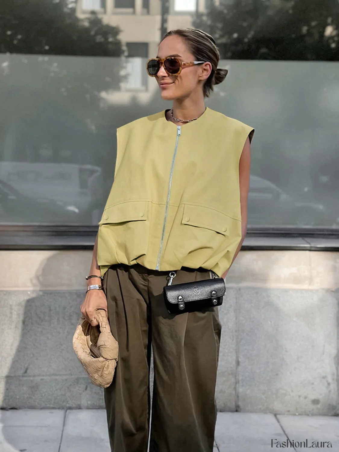 Leisure Street Vest - Image 12