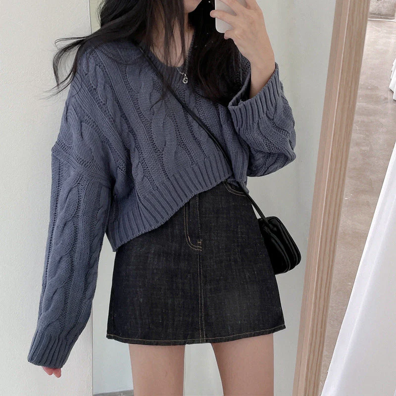 Cropped Brown Cable Knit Sweater - Image 2