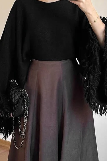 Cropped Fringe Oversized Long Sleeve Sweater - Image 9