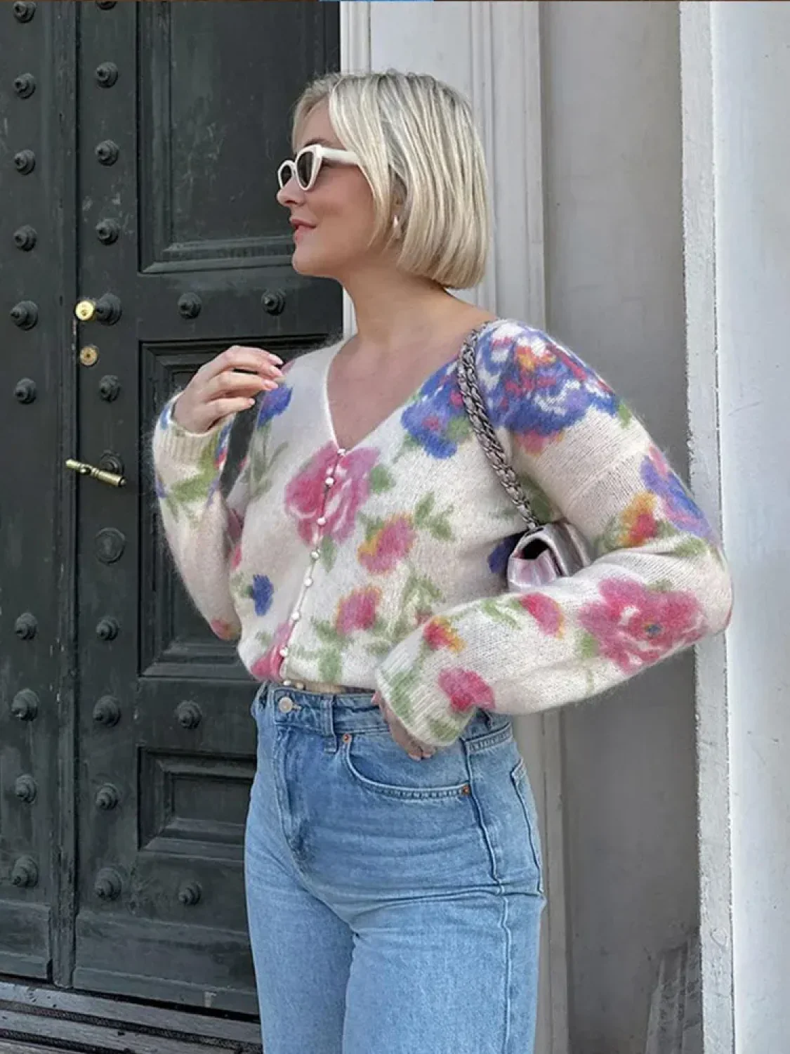 Elegant Flower Print Backless Knitted Women Fashion V Neck Long Sleeve Sweater - Image 3