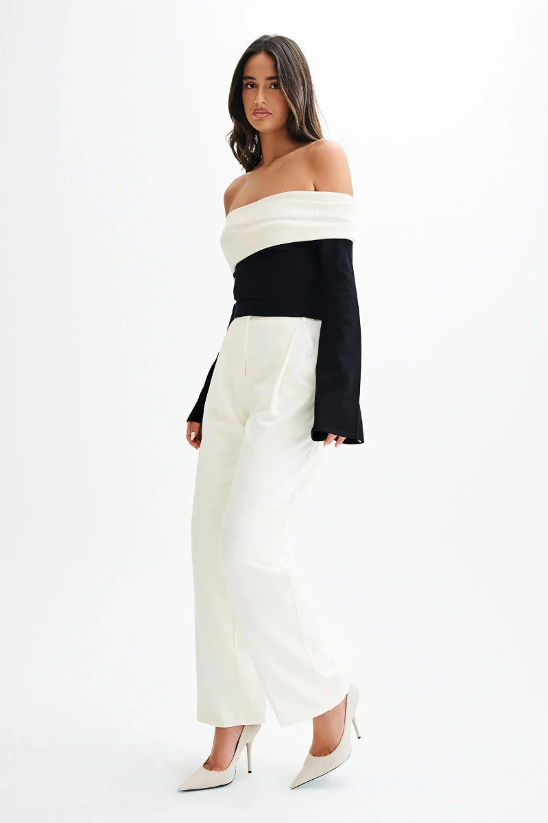 Elegant Off Shoulder Knit Sweater - Image 14