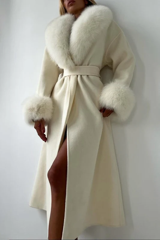 Elegant Oversized Fur Trim Overcoat - Image 3