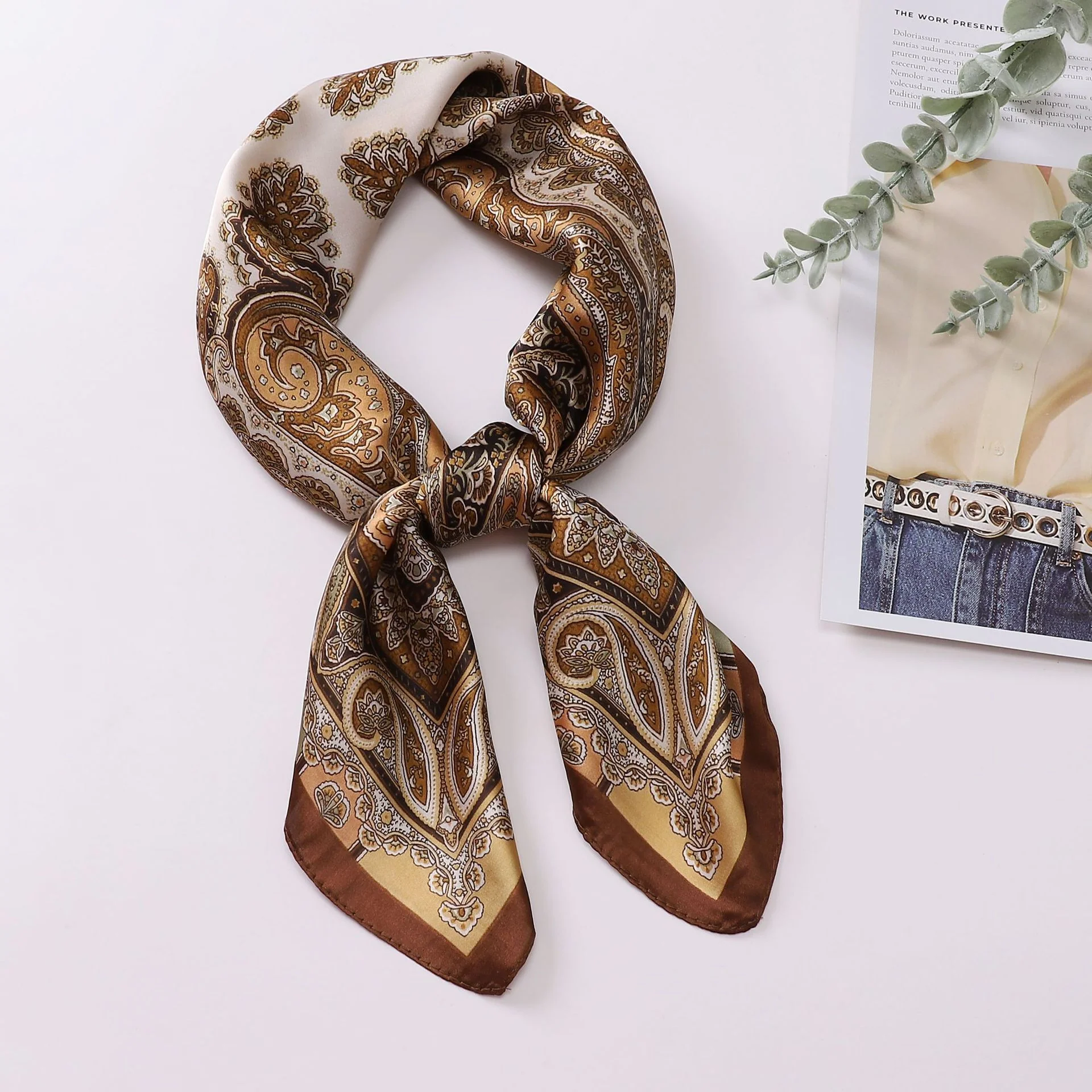 Elegant Paisley Square Shirt Neck Scarf - Image 4