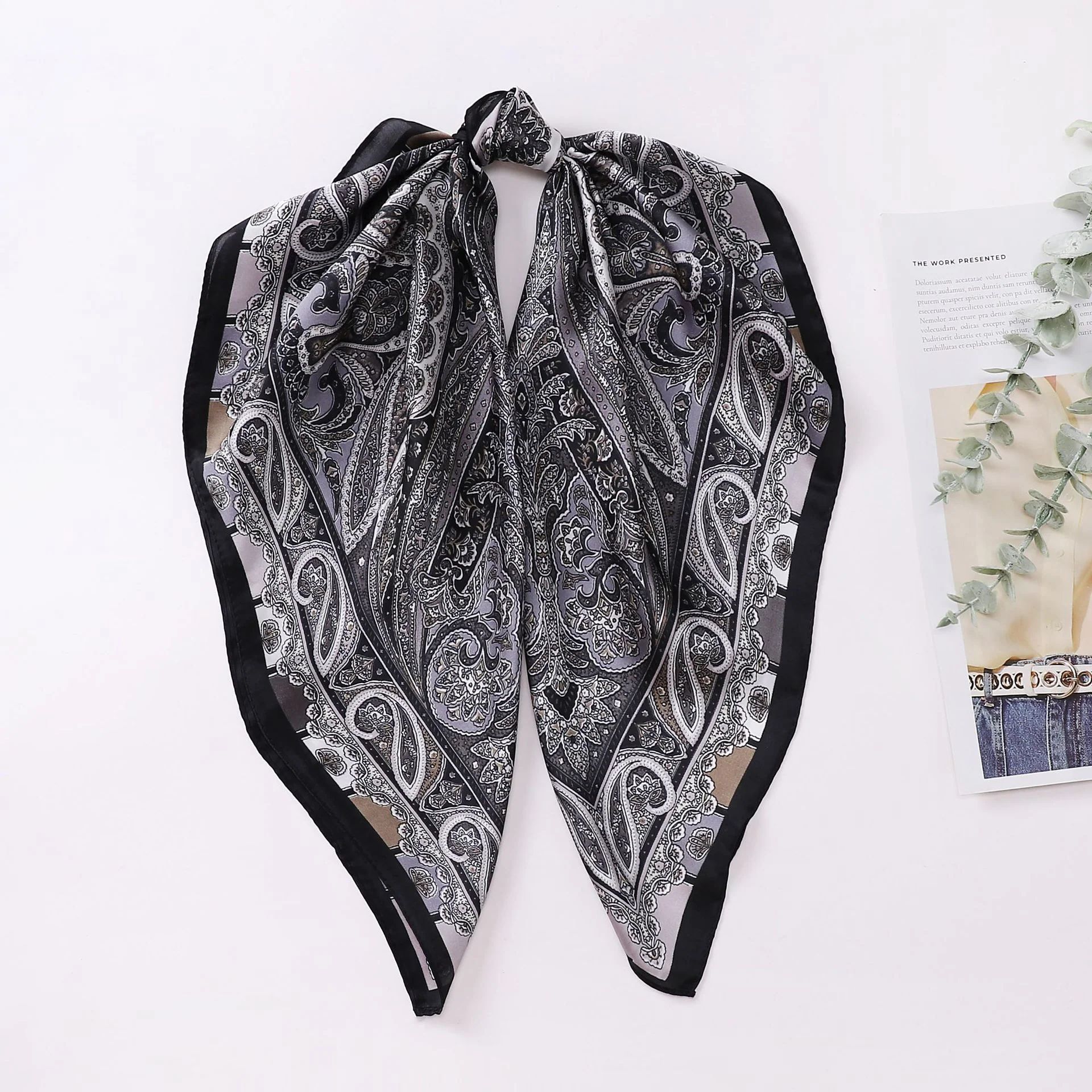 Elegant Paisley Square Shirt Neck Scarf - Image 9