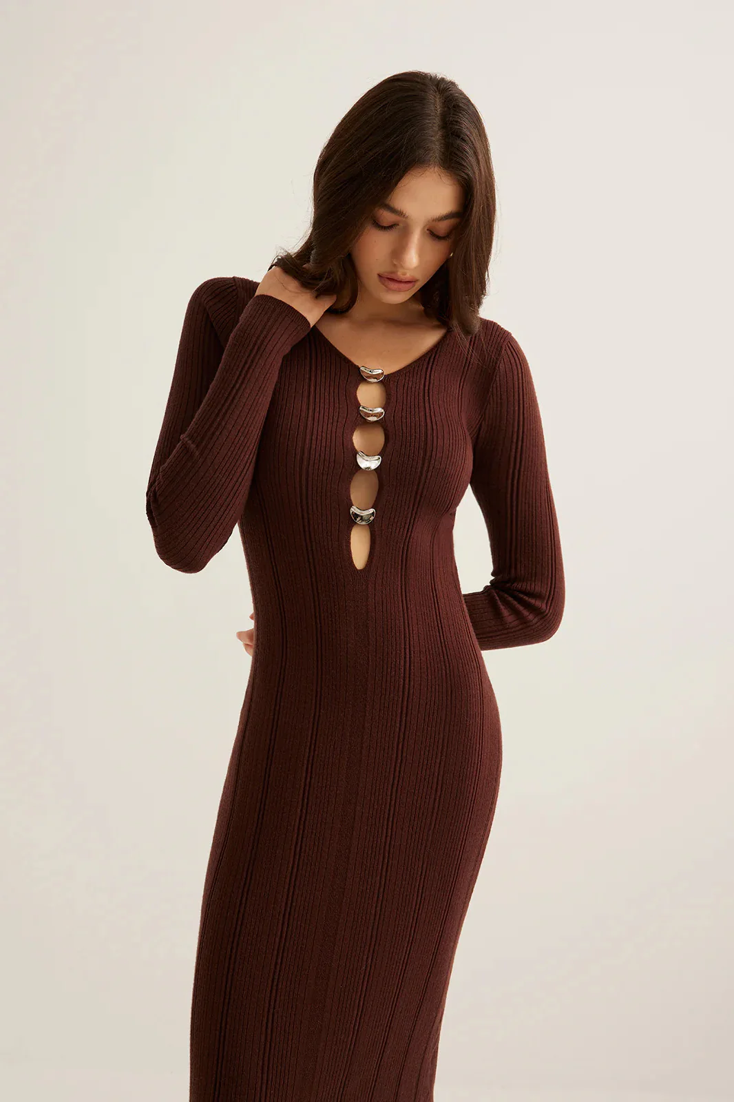 Elegant Ribbed Knit Bodycon Dress - Image 3