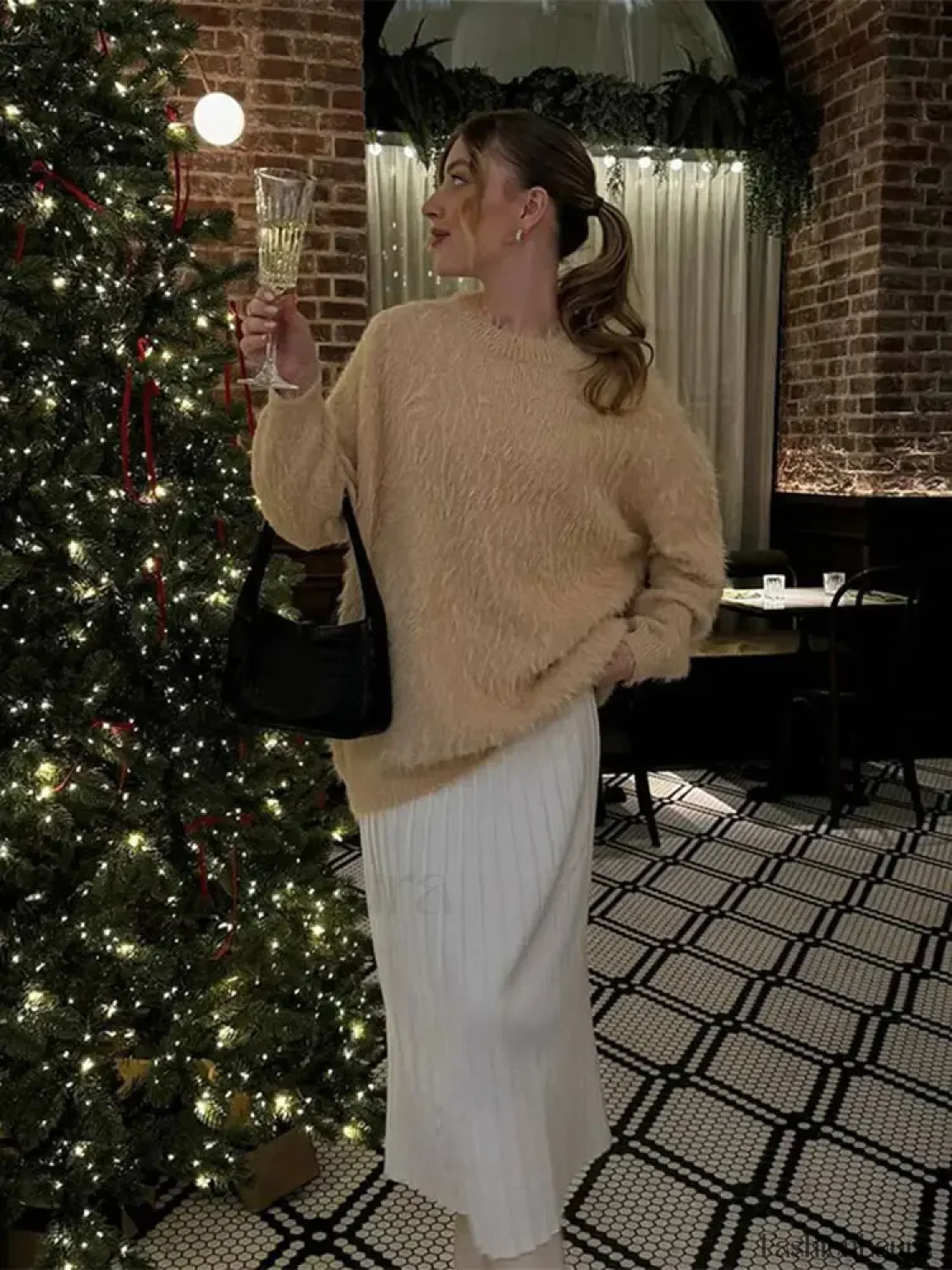 Elegant Solid Round Neck Warm Pullover For Women Casual Long Sleeves Loose Sweater - Image 21