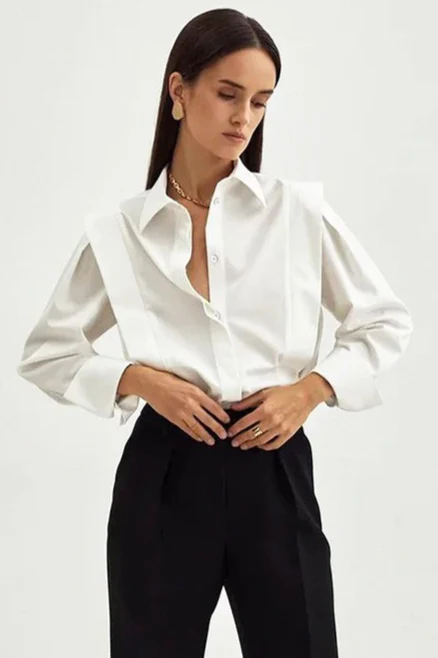 Elegant Structured Shoulder Blouse - Image 5