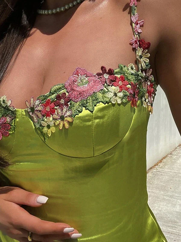 Embroidered Floral Green Satin Mini Dress - Image 4