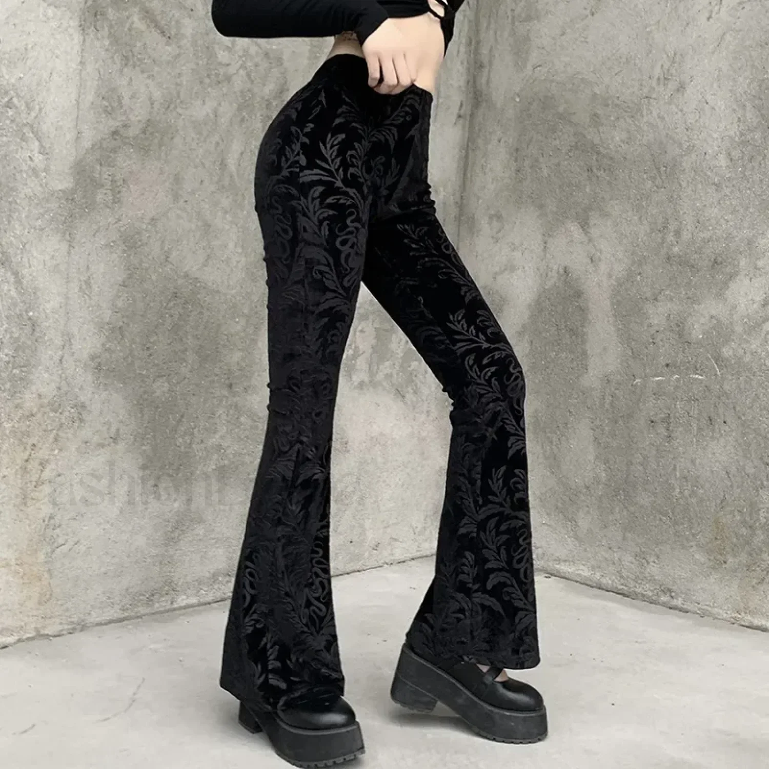 Retro Print Black Pants for Halloween Celebrations - Image 3