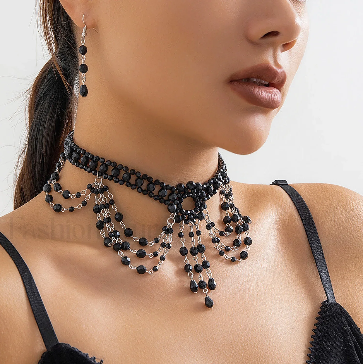 Gothic Choker Crystal Woven Beaded Necklace - Image 5