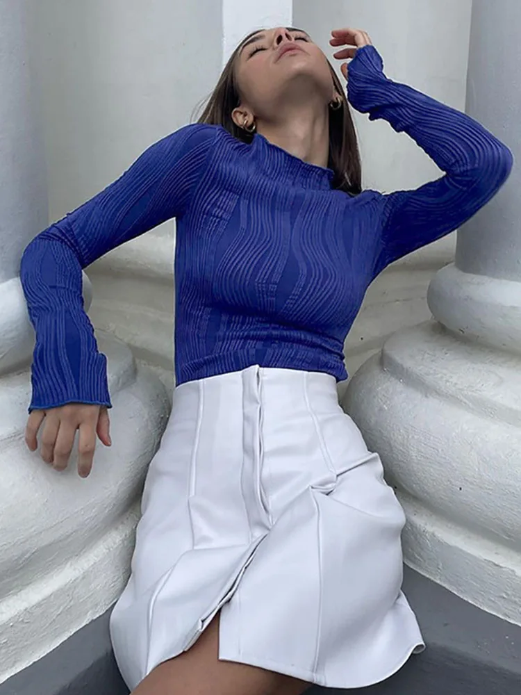 Chic Jersey Turtleneck Long Sleeve Tee - Image 19