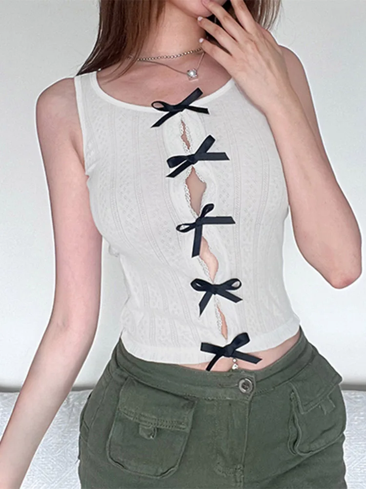 Women Floral Print Crossover V-neck Short Sleeve Tee - Image 2