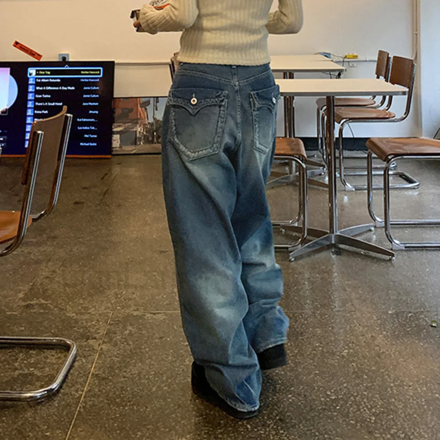 Vintage Blue Graceful Wash Boyfriend Jeans - Image 6