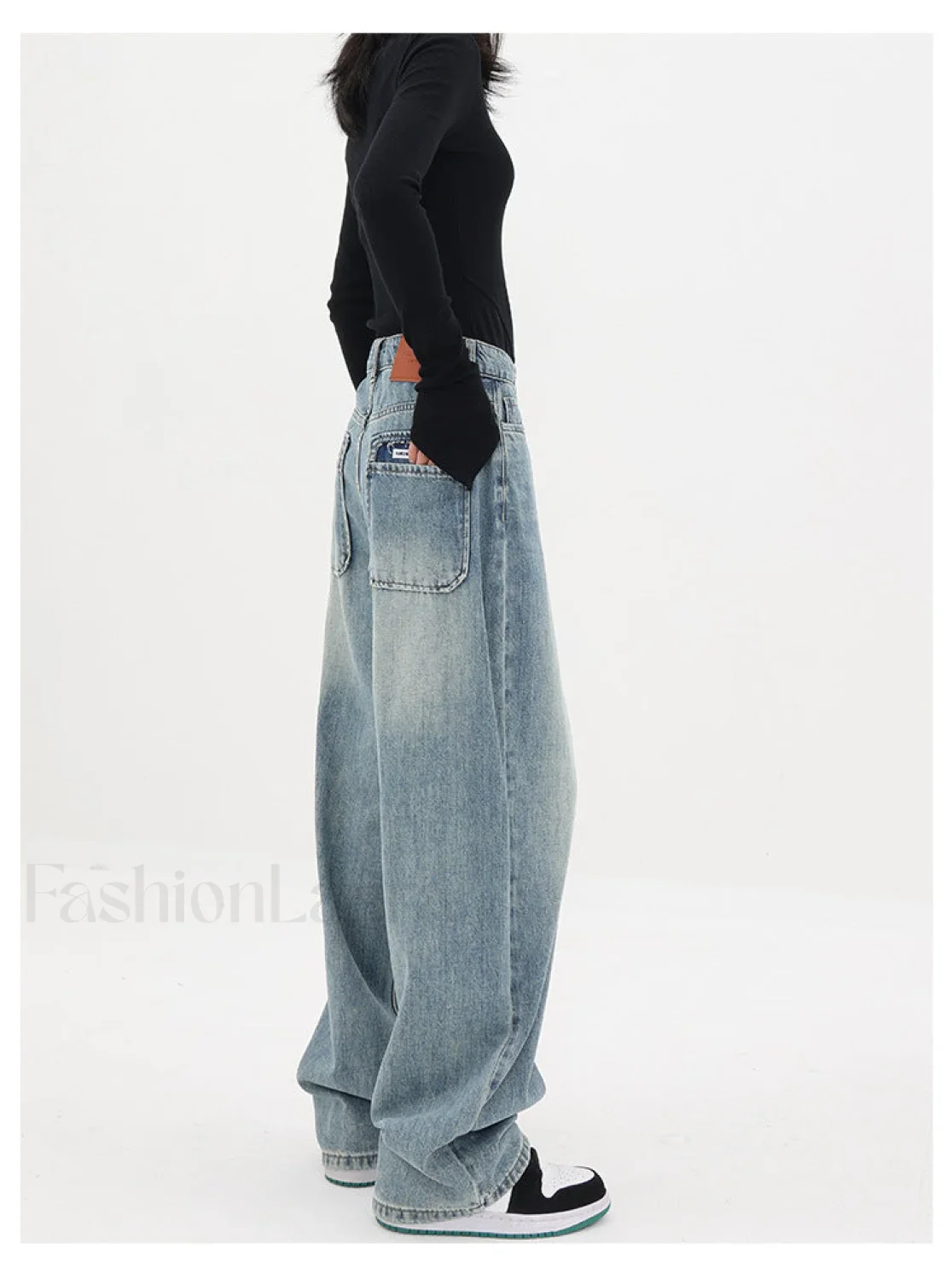 Light Blue Wash Trendy Baggy Boyfriend Jeans - Image 13