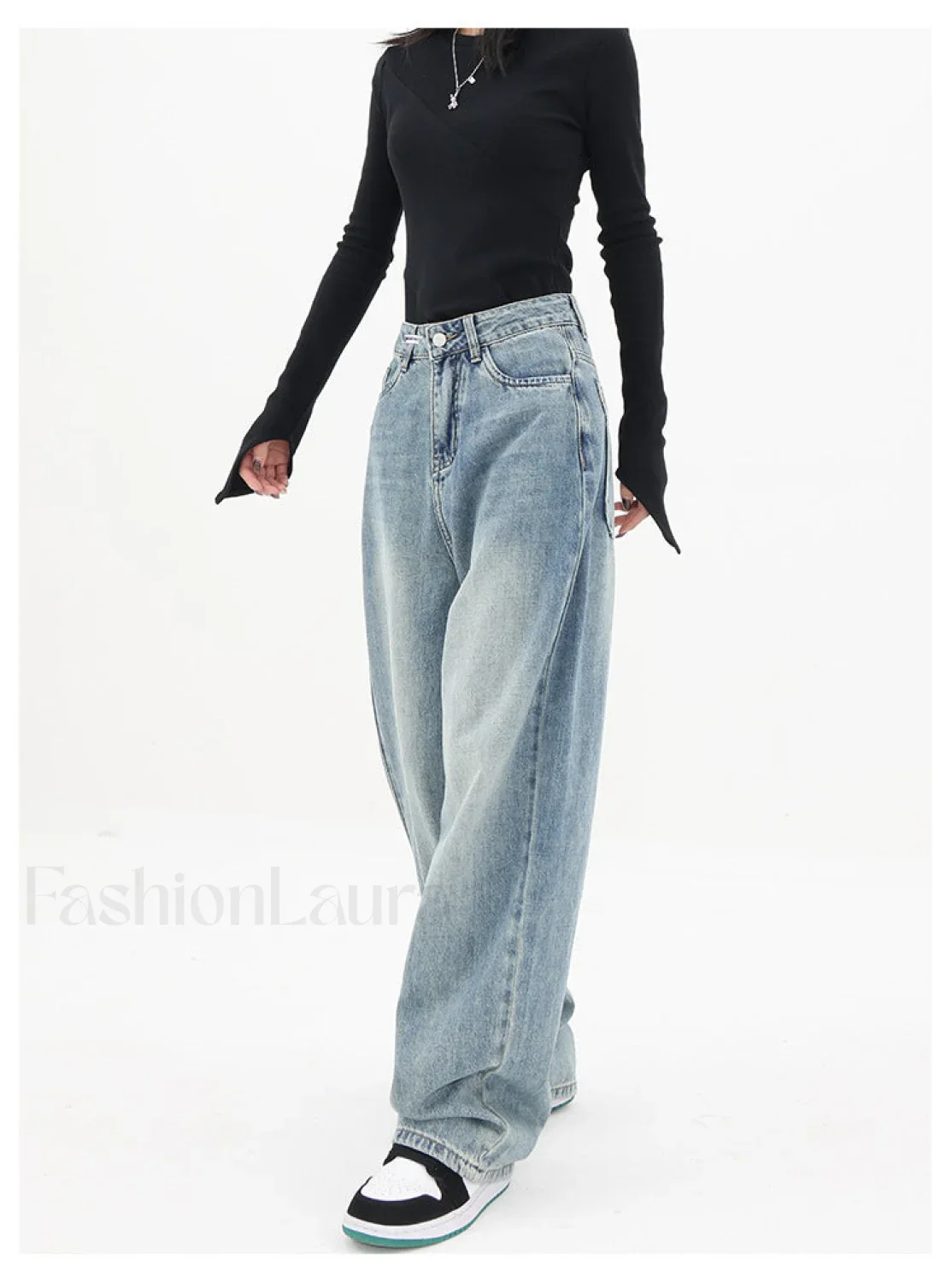 Light Blue Wash Trendy Baggy Boyfriend Jeans - Image 18